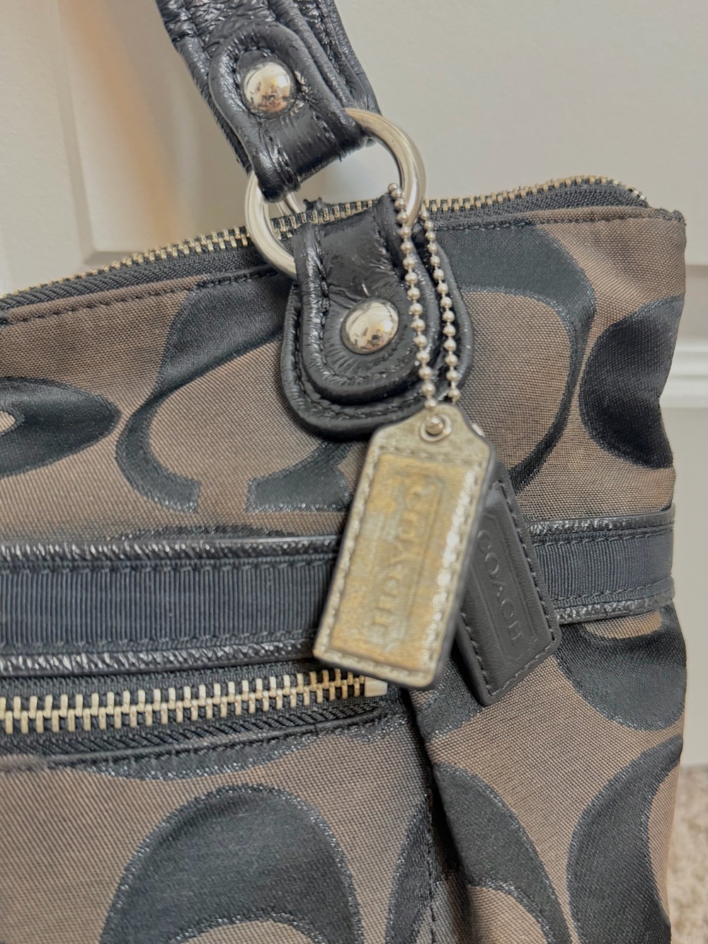 Coach Black & Brown Signature Tote Shoulder Bag - Picture 5 of 14